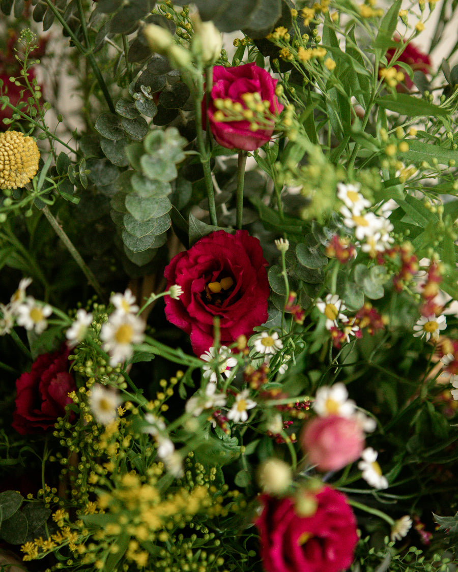 Cesta de flor silvestre