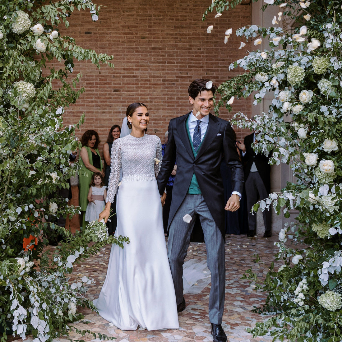 La boda de Emitaz y Gerard Sabé en Bell Recó: una celebración de ensueño entre flores y elegancia