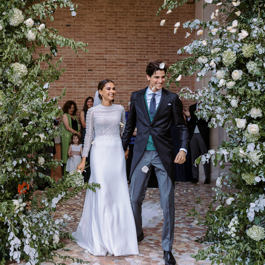 La boda de Emitaz y Gerard Sabé en Bell Recó: una celebración de ensueño entre flores y elegancia
