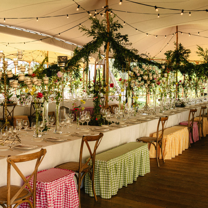 La boda de María y Chema en Comillas: una celebración llena de flores, magia y emoción