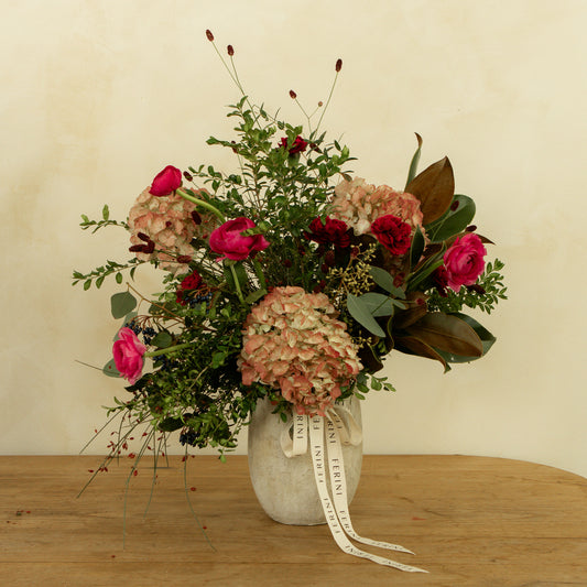 Jarrón cerámico con flor natural Kraft