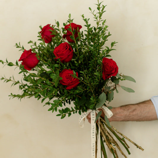 Ramo de Rosas Rojas Premium
