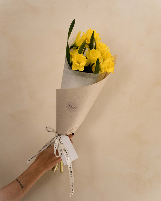 Ramo de 10 narcisos