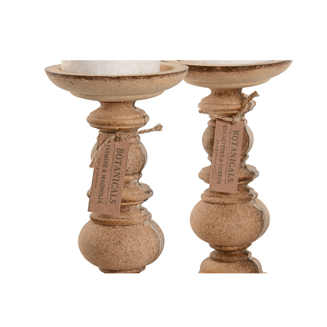 Candelabro con vela